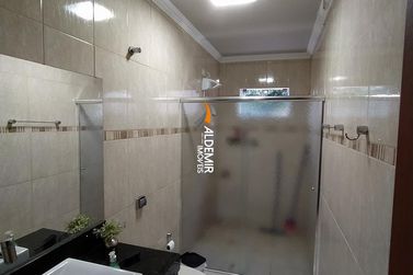 Casa &agrave; venda - 146m&sup2; - Zona 4