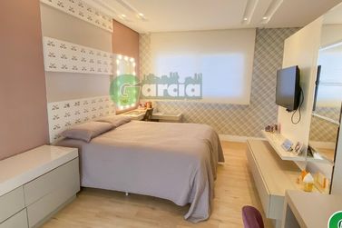 Casa &agrave; venda - 540m&sup2; - -