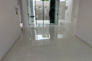 Casa &agrave; venda - 97m&sup2; - ZONA I