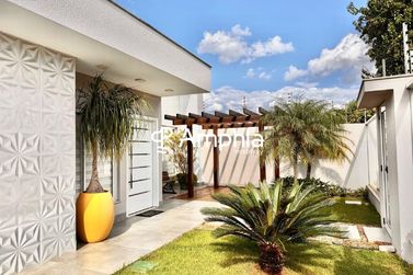 Casa &agrave; venda - 282m&sup2; - S&atilde;o Crist&oacute;v&atilde;o