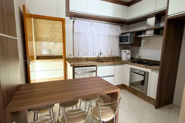 Casa &agrave; venda - 90m&sup2; - Zona III