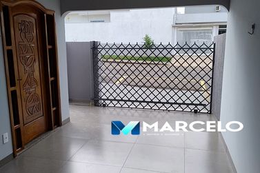 Casa &agrave; venda - 105m&sup2; - Jardim Birigui