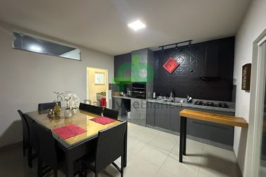 Casa &agrave; venda - 119m&sup2; - PARQUE RESIDENCIAL METROPOLITANO