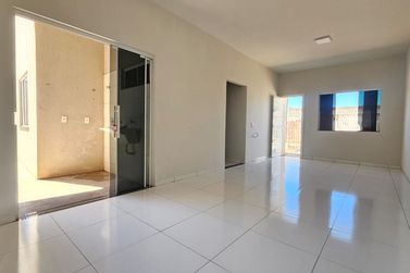 Casa &agrave; venda - 102m&sup2; - JARDIM SANTA CRUZ
