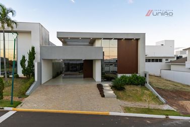 Casa &agrave; venda - 152m&sup2; - Condominio Essenza