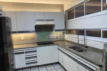 Sobrado para alugar - 439m&sup2; - Zona I