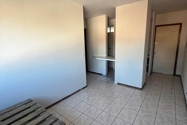 Apartamento para alugar - 30m&sup2; - Zona II
