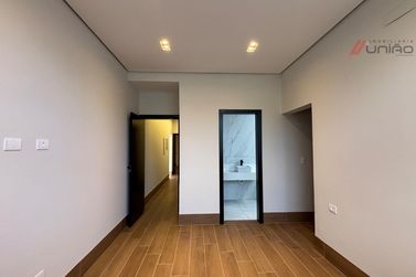 Casa &agrave; venda - 225m&sup2; - Parque Bandeirantes