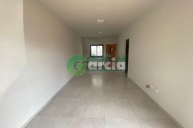Casa &agrave; venda - 80m&sup2; - Zona V