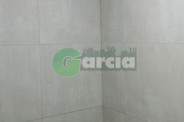 Sal&atilde;o Comercial para alugar - 240m&sup2; - Parque Colina Verde