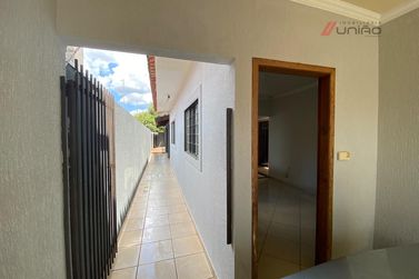 Casa &agrave; venda - 142m&sup2; - Jardim Imperial II