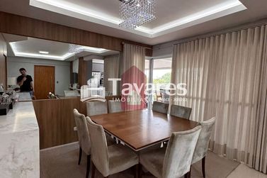 Apartamento &agrave; venda - 143m&sup2; - Zona III