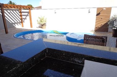 Casa &agrave; venda - 233m&sup2; - Jardim Tamoio