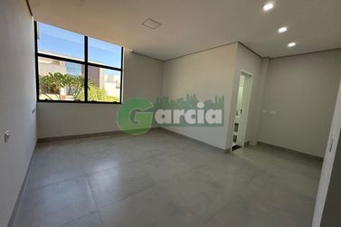 Casa para alugar - Zona III