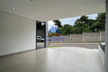 Casa &agrave; venda - 187m&sup2; - PARQUE RESIDENCIAL INTERLAGOS II
