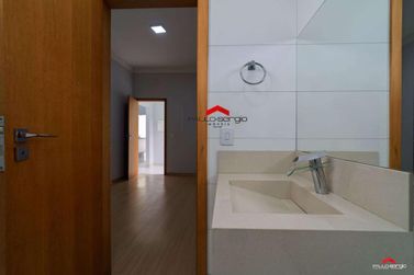 Casa &agrave; venda - 150m&sup2; - Jardim Santa Clara