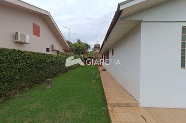 Terreno &agrave; venda - 137m&sup2; - VILA BECKER