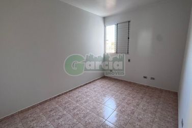 Apartamento &agrave; venda - 68m&sup2; - Zona III