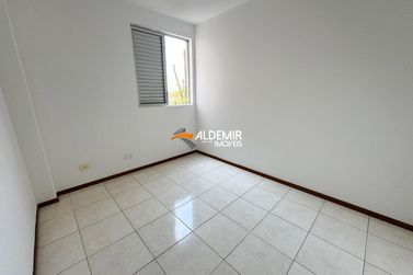 Apartamento &agrave; venda - 68m&sup2; - Zona 3