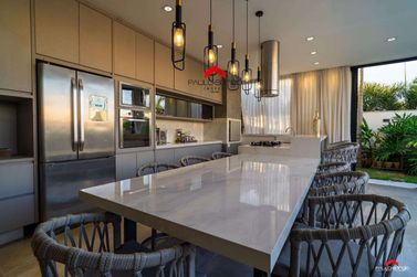 Casa &agrave; venda - 310m&sup2; - Residencial Euro Park