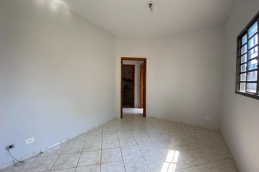 Casa &agrave; venda - 90m&sup2; - Zona IV