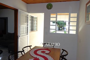 Casa &agrave; venda - 100m&sup2; - Jardim Panorama