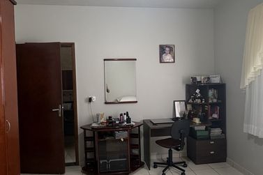 Casa &agrave; venda - 140m&sup2; - Jardim Para&iacute;so