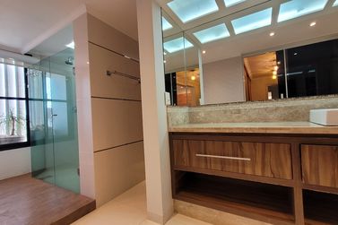 Apartamento &agrave; venda - 269m&sup2; - Zona III
