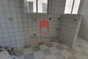 Apartamento &agrave; venda - 70m&sup2; - Zona III