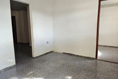 Casa &agrave; venda - 84m&sup2; - CONJUNTO RESIDENCIAL VINTE E SEIS D