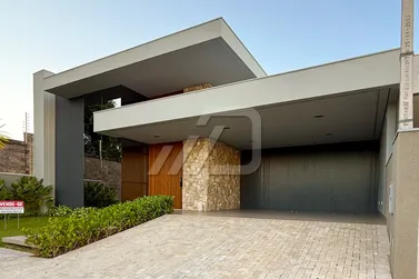 Casa &agrave; venda - 362m&sup2; - Residencial Euro Park
