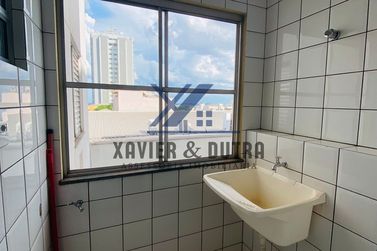 Apartamento &agrave; venda - 80m&sup2; - Zona III - Edif&iacute;cio California