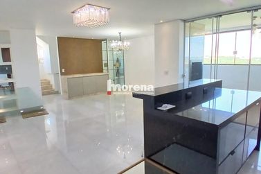 Apartamento &agrave; venda - 169m&sup2; - Zona I