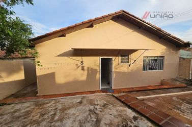 Casa &agrave; venda - 156m&sup2; - Jardim Petropolis