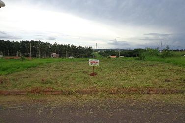 Terreno &agrave; venda - 220m&sup2; - Parque Metropolitano