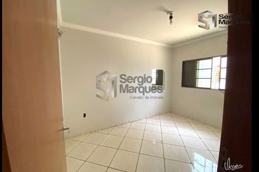 Casa &agrave; venda - 142m&sup2; - Jardim Imperial 2