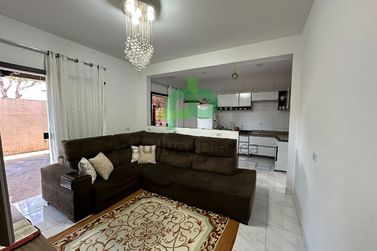 Casa &agrave; venda - 120m&sup2; - PARQUE IRANI