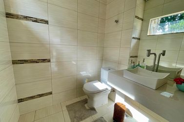 Casa &agrave; venda - 338m&sup2; - ZONA I
