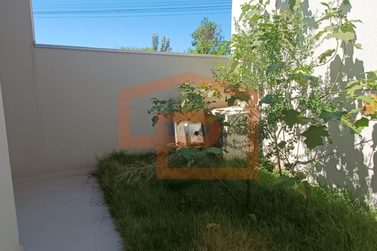 Casa &agrave; venda - 80m&sup2; - Zona V