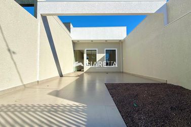 Casa &agrave; venda - 49m&sup2; - JARDIM PINHEIRINHO