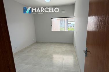 Casa &agrave; venda - 100m&sup2; - Jardim Caravelle