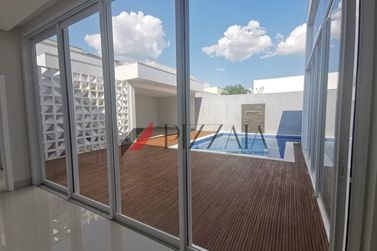 Casa &agrave; venda - 400m&sup2; - Jardim Belvedere