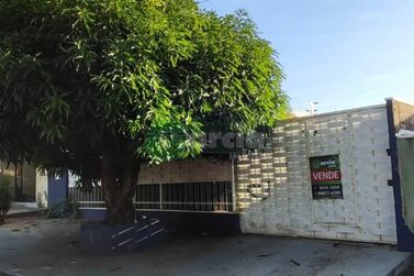 Casa &agrave; venda - 194m&sup2; - Jardim Alto da Boa Vista