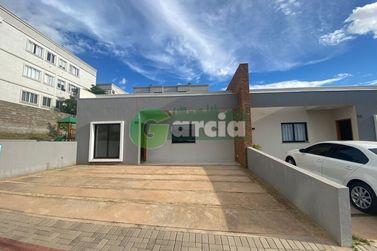 Casa &agrave; venda - 80m&sup2; - Zona V