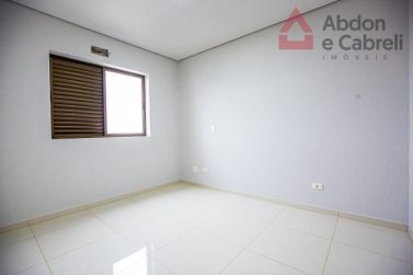 Apartamento &agrave; venda - 76m&sup2; - Zona I