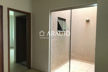 Casa &agrave; venda - 84m&sup2; - Parque Bandeirantes