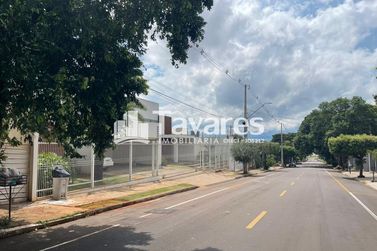 Terreno &agrave; venda - 245m&sup2; - Zona II