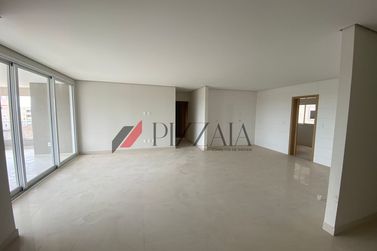 Apartamento &agrave; venda - 180m&sup2; - Zona III