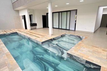 Sobrado &agrave; venda - 360m&sup2; - Condom&iacute;nio Royal Garden