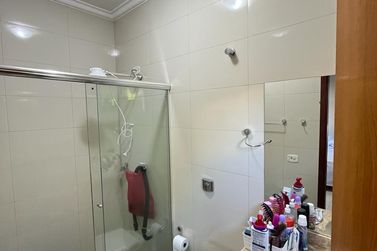 Casa &agrave; venda - 306m&sup2; - Parque do Lago